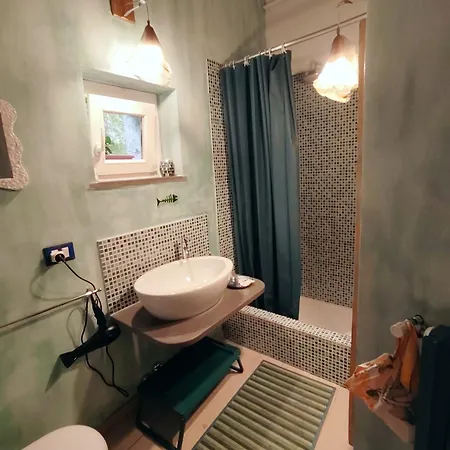 Verdemare E Verdementa 韦内雷港